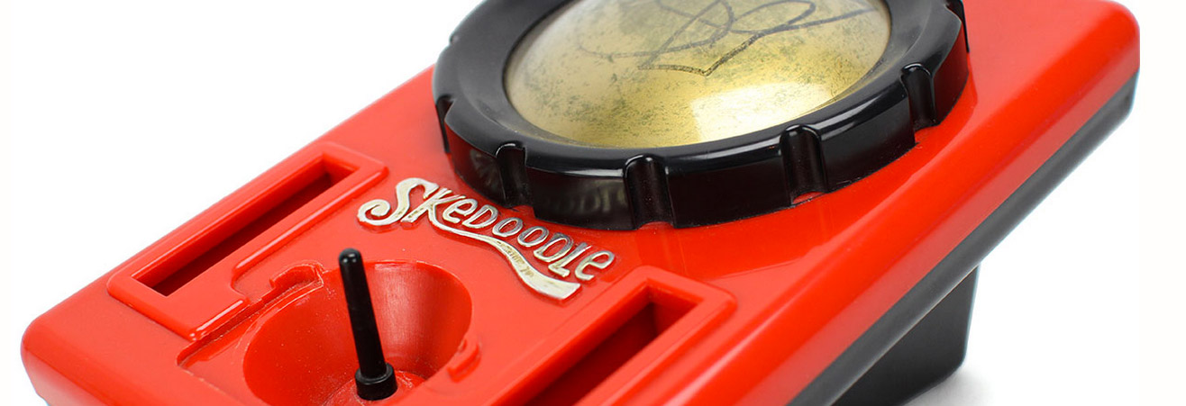 Skedoodle was the Etch A Sketch alternative from Hasbro