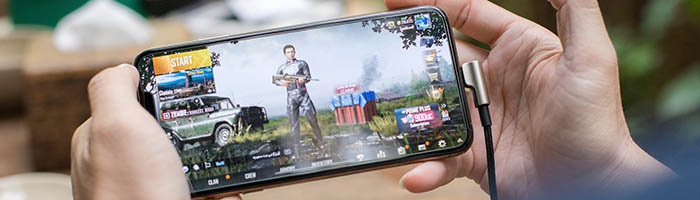 Why is smartphone gaming still so popular in 2021?
