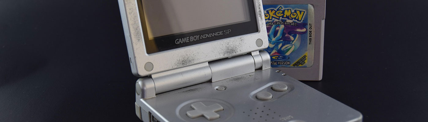 The Collector’s Hunt: Swapping Retro Game Cartridges vs. Trading Digital Skins