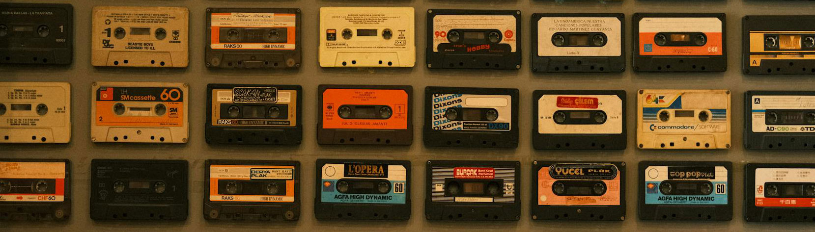 Why the 1990s Aesthetic is Returning to Digital Entertainment in 2026