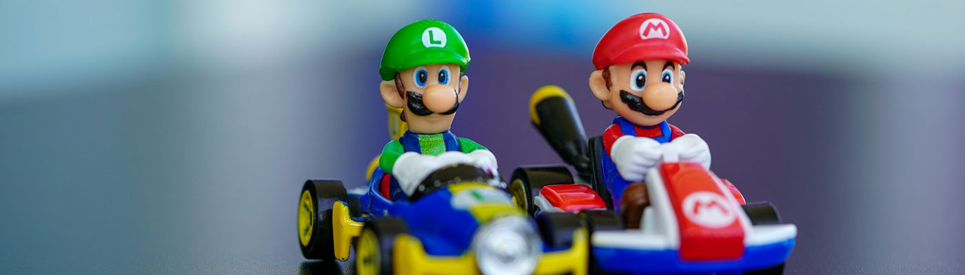 Understanding Risk: Lessons from Retro Games and Modern Online Gaming